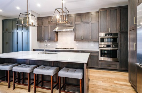 Near West Side Apartment | IMMACULATE Brand New Condo Downtown Chicago!