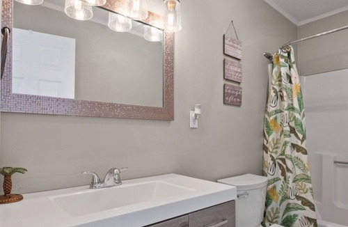 Grafton House | In the center of all Historic Main Street has to offer