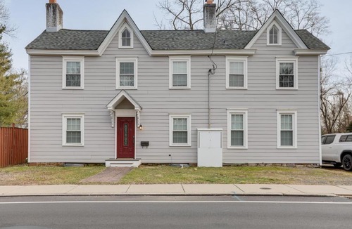 Yardley Apartment | In-Town & Walkable: Historic Yardley Retreat!