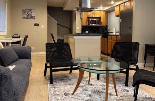 Old Town House | Insta Worthy ^Prime Spot ^Patio ^Parking ^Fireplace