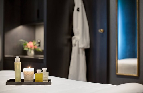 Congress Avenue Historic District Hotel | JW Marriott Austin