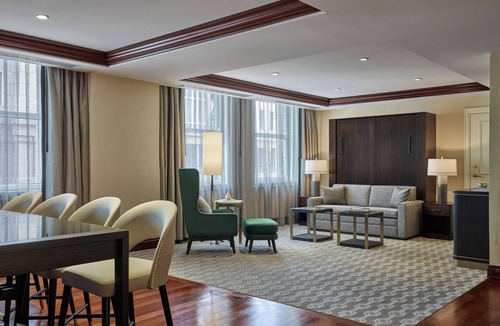The Loop Hotel | JW Marriott Chicago