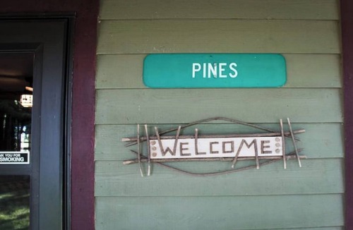 Triumph Cabin | Kishauwau's Starved Rock Area Cabins - Romantic Whirlpool Pines Cabin For 2