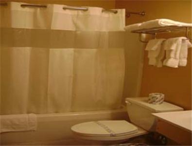 Hadley Hotel | Knights Inn Hadley