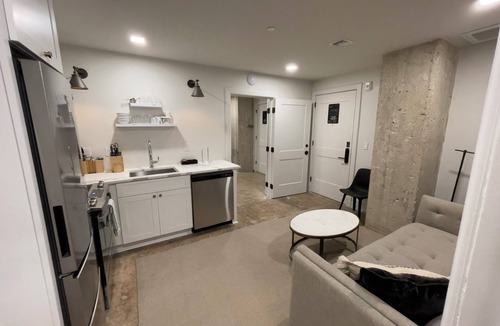 Downtown San Antonio Apartment | La Luz
