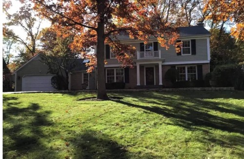 Lake Forest House | Lake Forest Luxury 4 Bedroom with Beach nearby