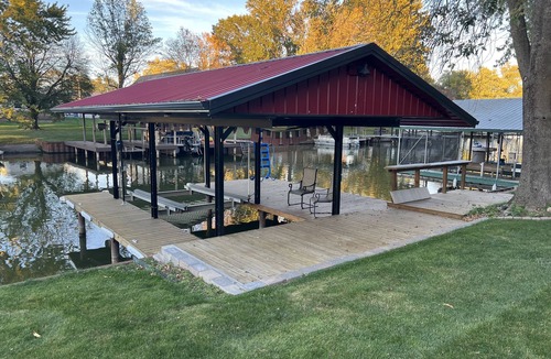Janesville House | Lake Mattoon Lakehouse