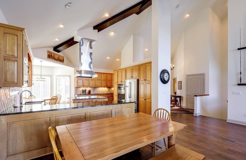 Northlakes House | Lakefront Haven w/Hot Tub & Game Room in Hickory!