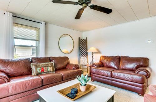 Havana House | Lakefront Home with Patio in Havana!