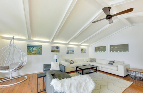 Grayslake House | Lakefront Illinois Retreat w/ Deck, Grill & Dock!