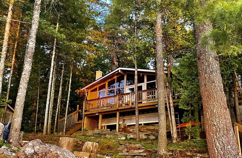Head Lake Cottage | Lakefront Sunsets Gorgeous Cottage at Kawartha Lakes