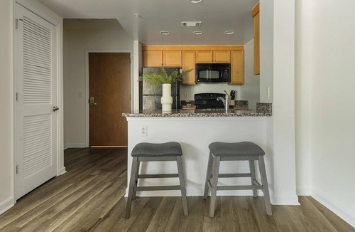 Navy Yard Apartment | Landing | Amazing 2BD, Gym, Courtyard