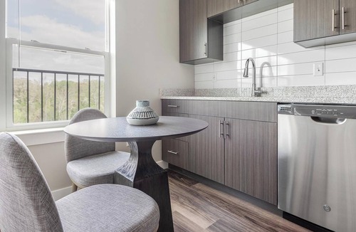 Edwardsville Apartment | Landing | Stunning 1BD, Gym, Game Room