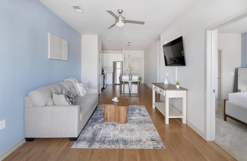 Murfreesboro Apartment | Landing | Stunning 1BD, Yoga Studio, Clubhouse
