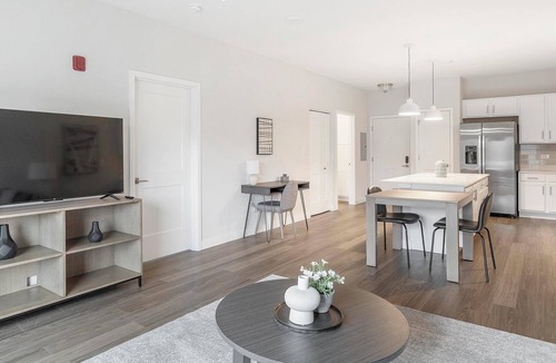 Willow Springs Apartment | Landing | Stylish 1BD, Gym, Clubhouse