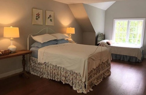 Glendale House | Large four-bedroom house in prime location