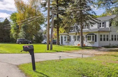 Lockport Apartment | Large Private Studio Apartment