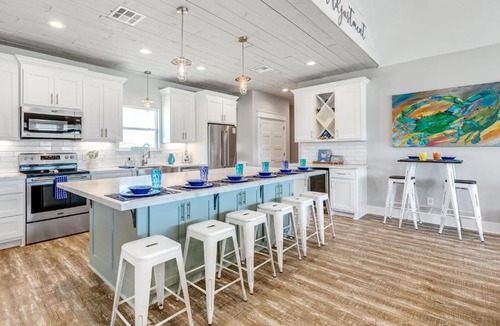 Port Bolivar House | Latitude Adjustment