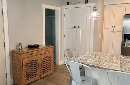 Ship Bottom House | LBI Ship Bottom New Rental Two Bedroom Beach Block Great Location 101 E 28th St