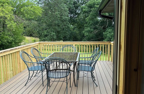 Galena House | Lighted Hot Tub w/4 BD/2.5 Baths and VERY close to town.