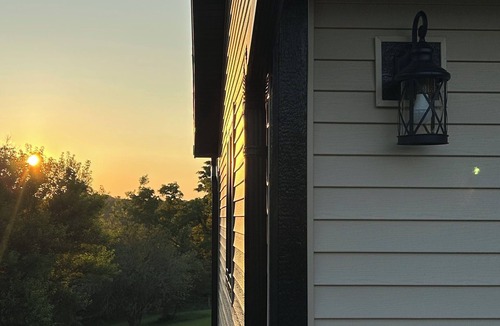 Galena House | Lighted Hot Tub w/4 BD/2.5 Baths and VERY close to town.