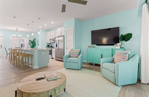 Bermuda Bay House | Lime Splash 3 Bedroom at Cambridge Cove With Private Hot Tub!