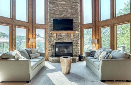Innsbrook House | Linden Lakefront Retreat with Kayaks