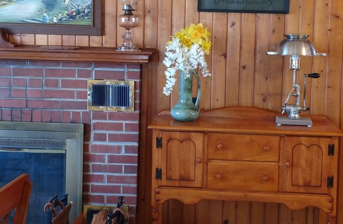 Ipava Cabin | Little Red cabin by The Spoon River