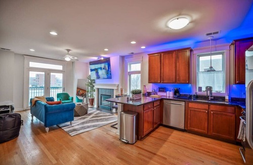 Near West Side Condo | Long-Term Stays | 1 Garage Parking | Private Balcony