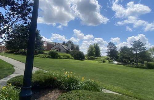 Rosemont Apartment | Lovely 2 bedrooms apartment 10min from O'HARE CHICAGO