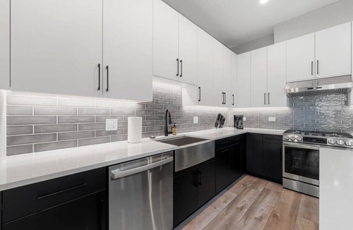 Lower West Side Apartment | Lovely 3bed/3bath Brand New Apt w/4 beds & Balcony