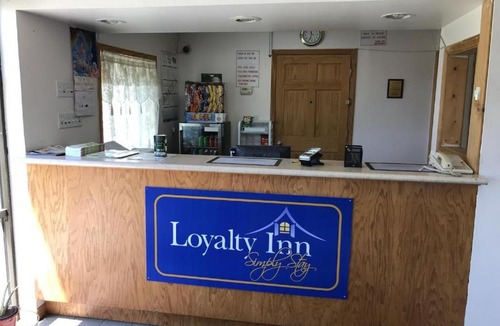 Maryville Hotel | Loyalty Inn Maryville