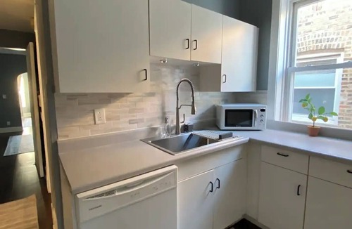 Magnolia Glen Apartment | Luxurious 3 Bedroom Apartment in Chicago