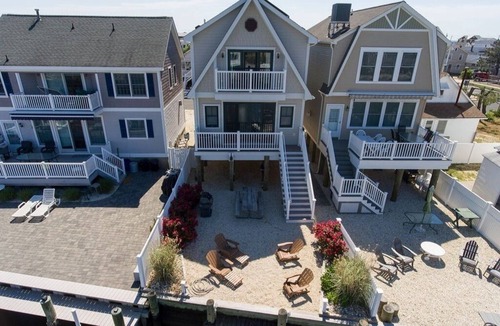 Point Pleasant Beach House | Luxurious Waterfront on Lake Louise! 1 Block from the Beach & Boardwalk!