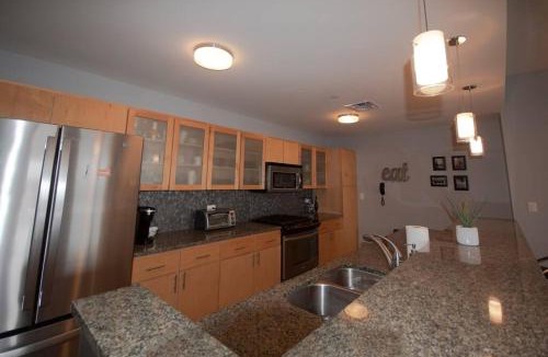 Champaign Apartment | Luxury Condo in Downtown Champaign