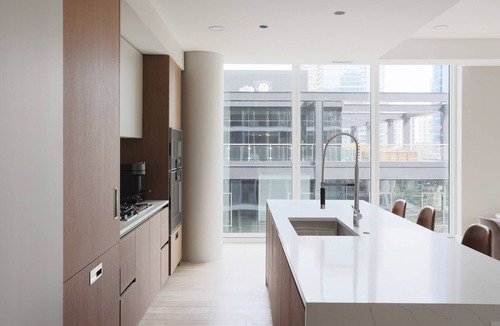 Near North Side Apartment | Luxury Loft Collection COMBO 902/903 Terrace