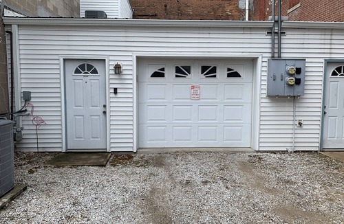Jerseyville Apartment | Luxury loft in the building from 1888