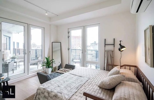 Flatbush Apartment | Luxury studio apartment in full amenity building.