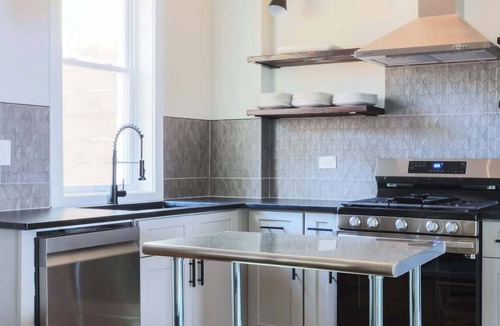 Sheffield and DePaul House | Luxury Two-Level Townhouse | Patio | Lincoln Park