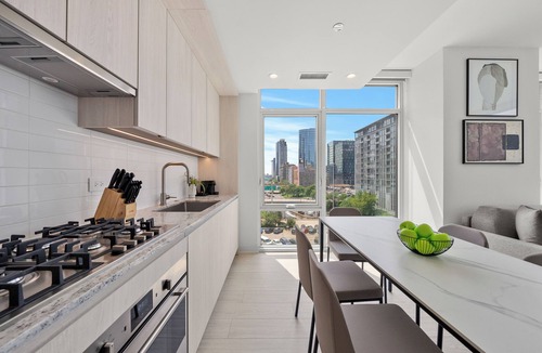West Loop Apartment | Luxury West Loop Stay: Modern Suites w/Balcony, Resort Amenities & City Views