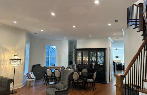 North Center House | Lyons' Den