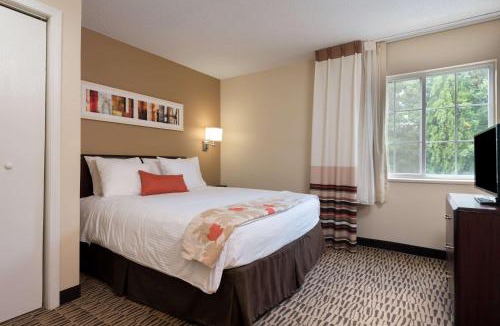 Schaumburg Hotel | MainStay Suites Chicago Schaumburg