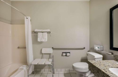 Joliet Hotel | MainStay Suites Joliet I-55