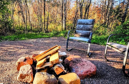 Finland Hotel | Maple Grove Lodging