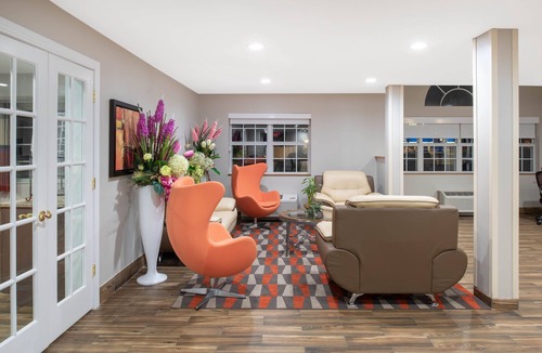 Springfield Hotel | Microtel Inn&Suites by Wyndham