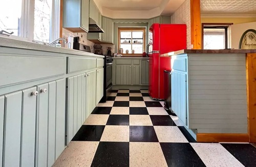 Fox Lake House | Mid Century Stunner on the Chain O'Lakes