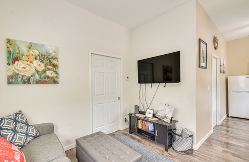 Port Byron Cottage | Mississippi River Retreat w/Views: Walk to Water