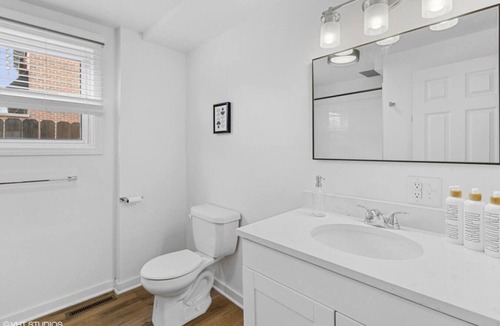 Ottawa Apartment | Modern & Classy 2BR in the Heart of Ottawa