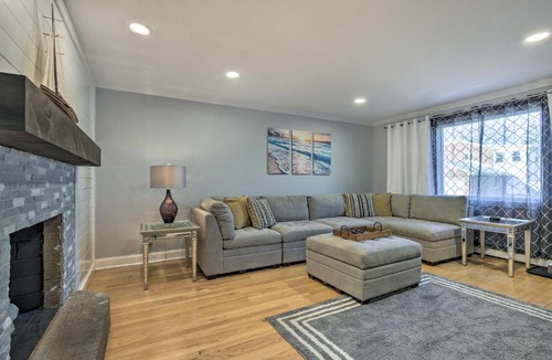 Middletown Apartment | Modern Middletown Retreat, Minutes to Downtown!