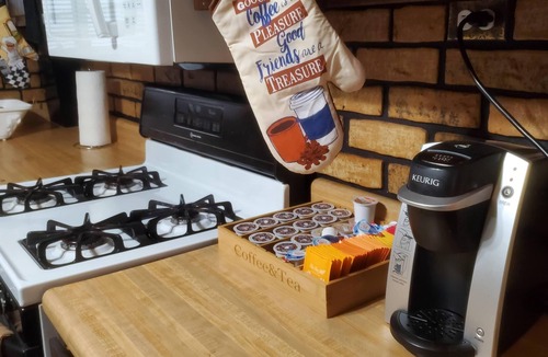 South Holland House | Monthly Specials! Cozy Home away from Home